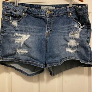 TORRID Size 20 Distressed Jeans